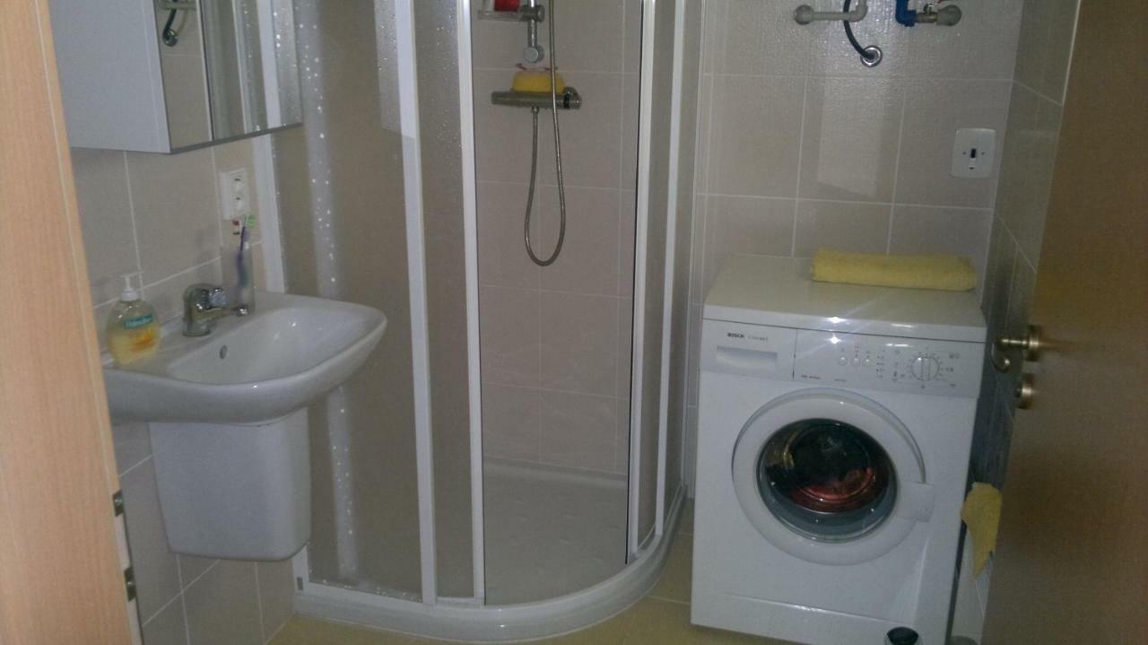 Apartman Srni Bagian luar foto
